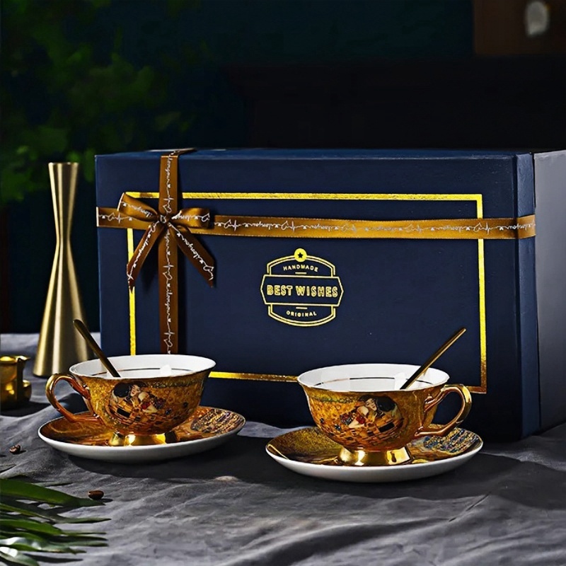 Coffee Tea English - Kaffeeset aus Knochenporzellan im königlichen Barockstil