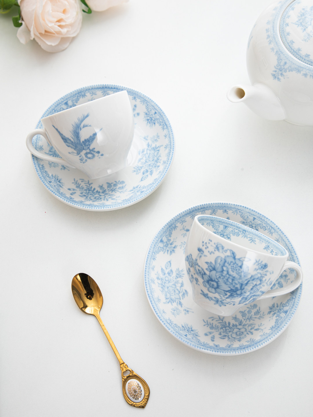 Retro-Set aus blauem Pfingstro – Coffee Tea English Bewertung und Preis